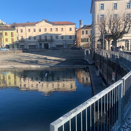 Apartament Palazzo Clerici Luino Zewnętrze zdjęcie